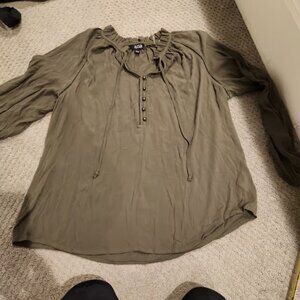 NEW Ana ladies green blouse. Sz L